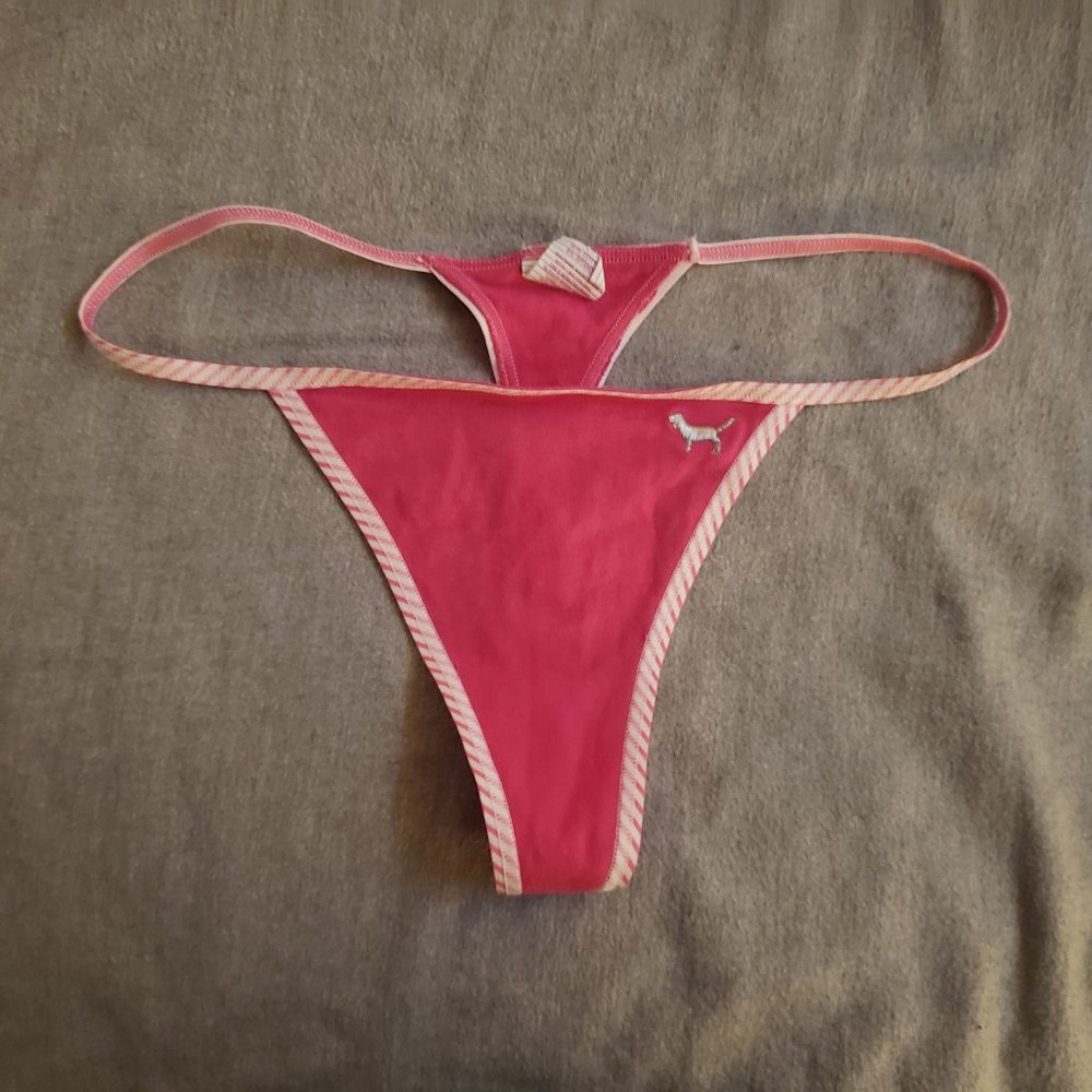 2000s Victoria Secret Pink V-string thong - Picture 1 of 4
